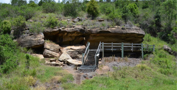 Chullawong.jpg